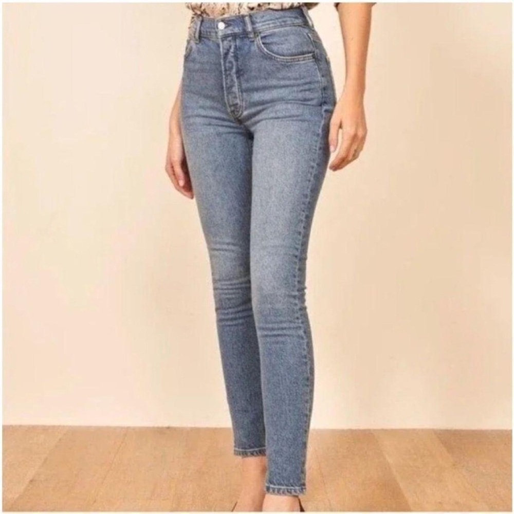 Reformation - Serena High Waisted Skinny Jeans in Maya Wash Denim